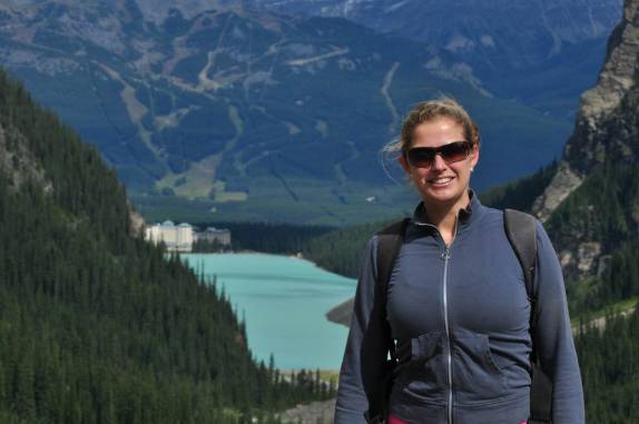 Caminhada na região do Lake Louise, em Alberta, no Canadá